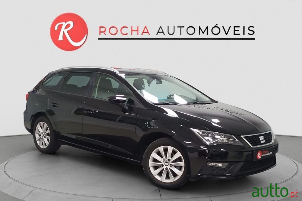 2020' SEAT Leon St photo #3