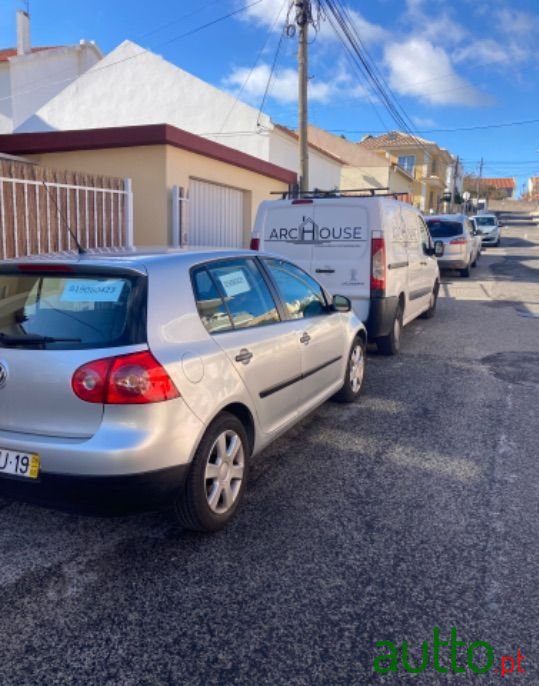 2006' Volkswagen Golf photo #3