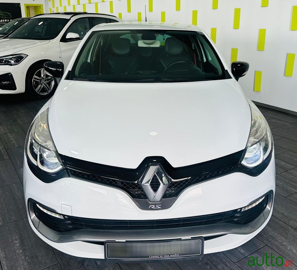 2014' Renault Clio photo #3