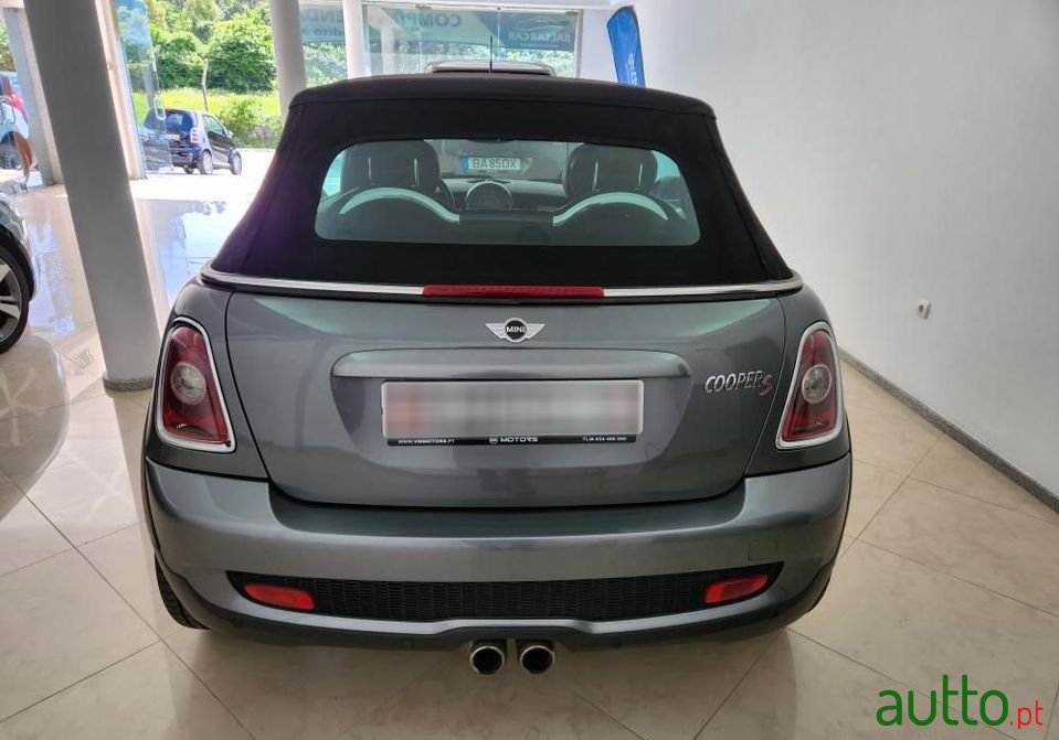 2009' MINI Cooper photo #6