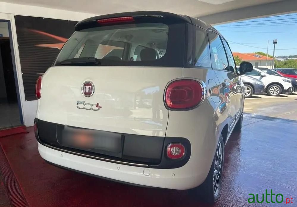 2014' Fiat 500L photo #5