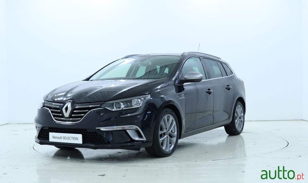 2019' Renault Megane Sport Tourer photo #3