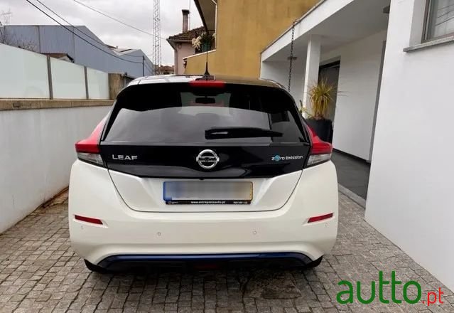 2020' Nissan Leaf E+ N-Connecta photo #3