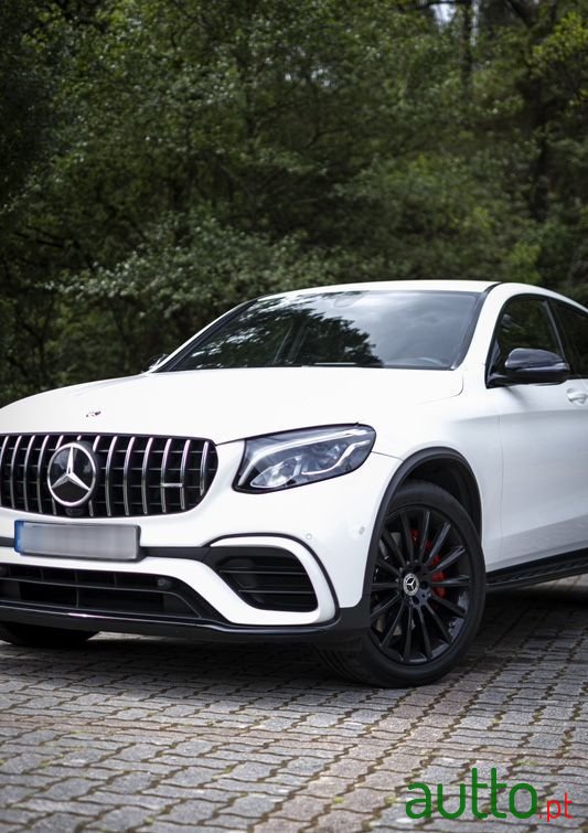 2018' Mercedes-Benz Classe Glc photo #3