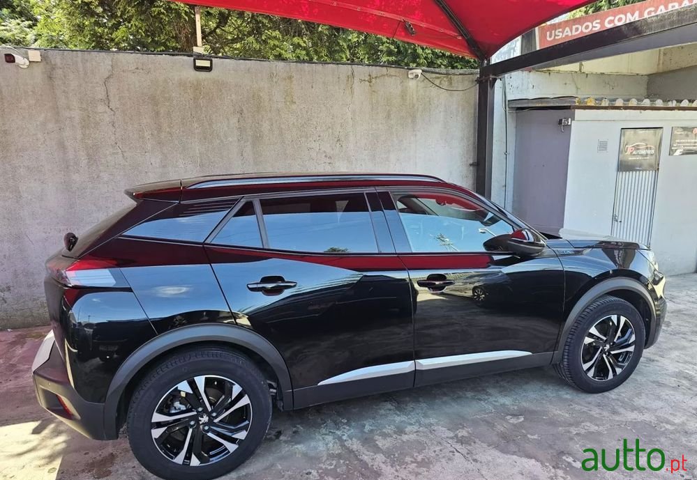 2023' Peugeot e-2008 50 Kwh Gt Pack photo #4