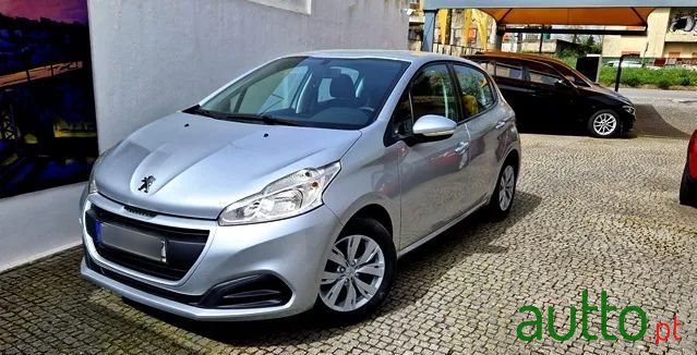 2016' Peugeot 208 photo #1