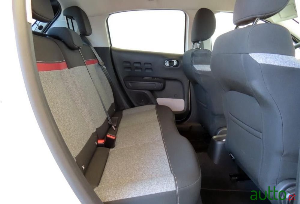 2022' Citroen C3 1.5 Bluehdi photo #3