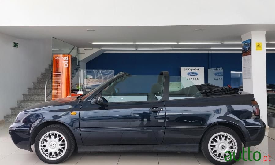 1999' Volkswagen Golf photo #2