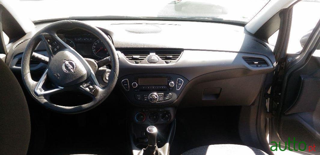 2015' Opel Corsa photo #1