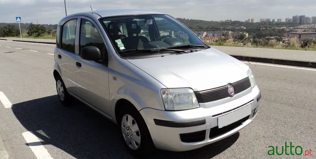 2010' Fiat Panda photo #1