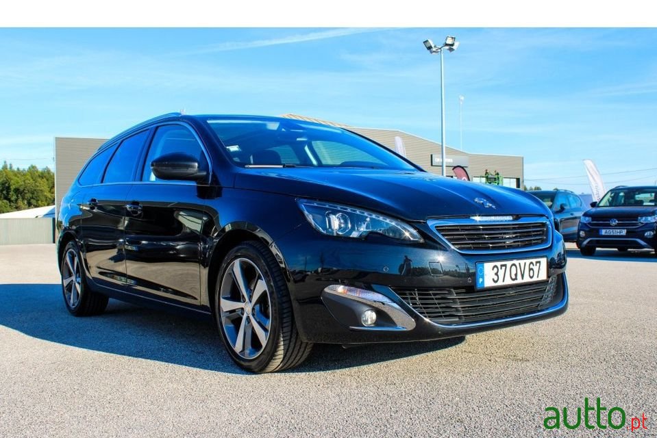 2015' Peugeot 308 Sw photo #1