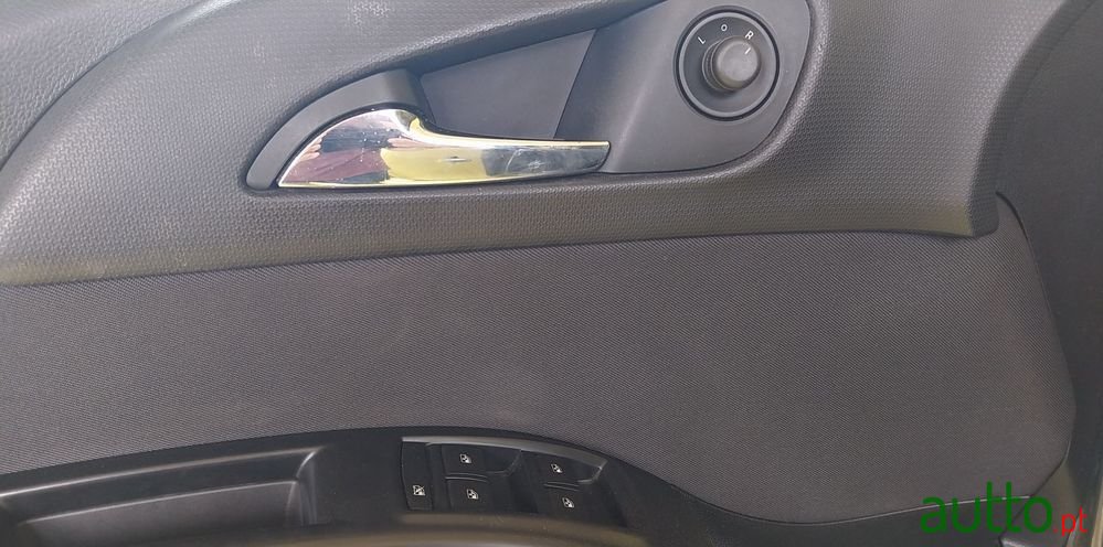 2016' Opel Meriva 1.4 T Flexfuel 137G photo #5