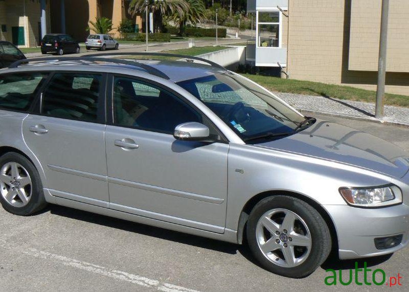 2009' Volvo V50 1.6 D Drive photo #1