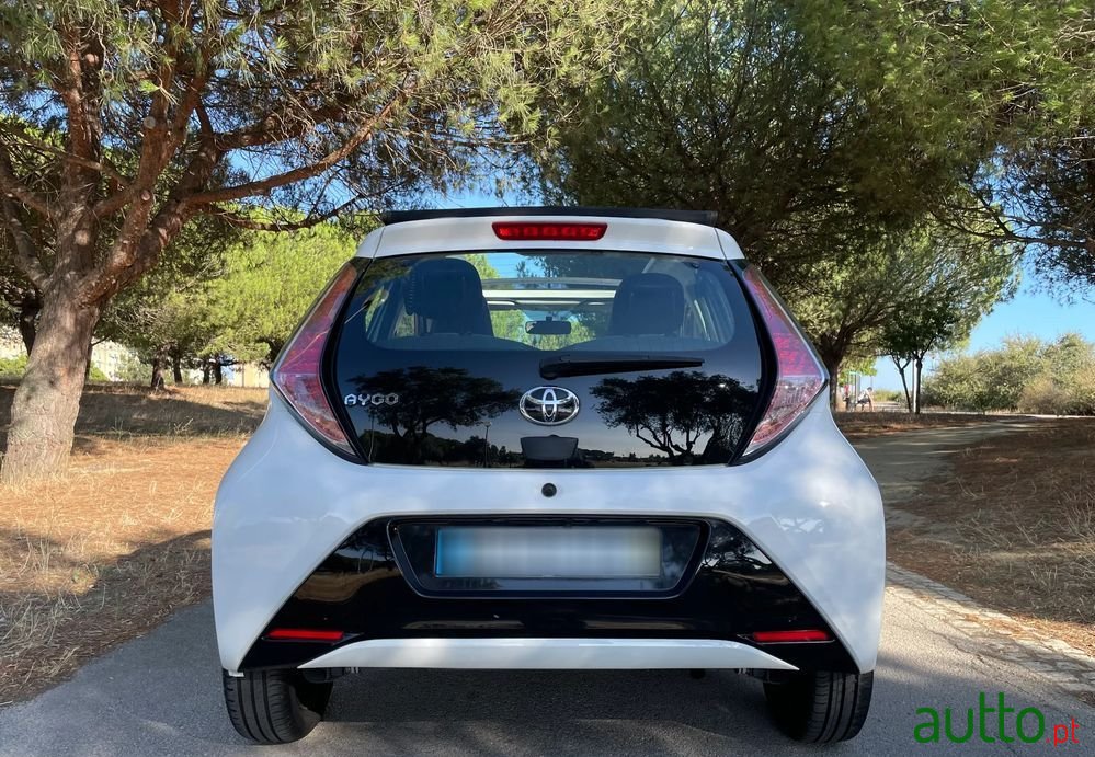 2018' Toyota Aygo 1.0 X-Wave photo #6