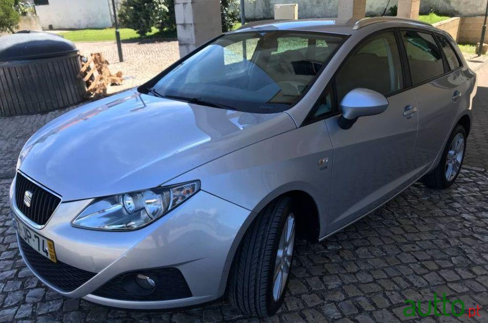 2010' SEAT Ibiza St photo #2