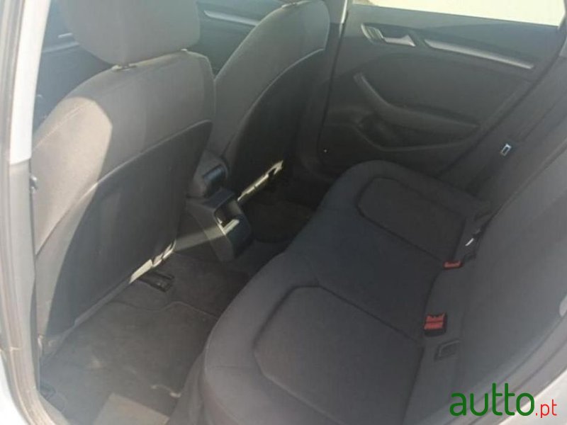 2018' Audi A3 Sportback 2.0 Tdi photo #6