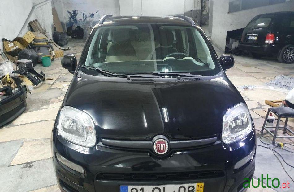 2014' Fiat Panda photo #2
