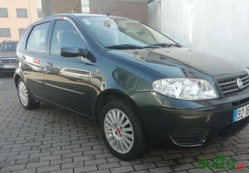 2005' Fiat Punto 8 Valvulas 1.2 photo #1