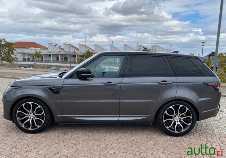2018' Land Rover Range Rover Sport photo #4