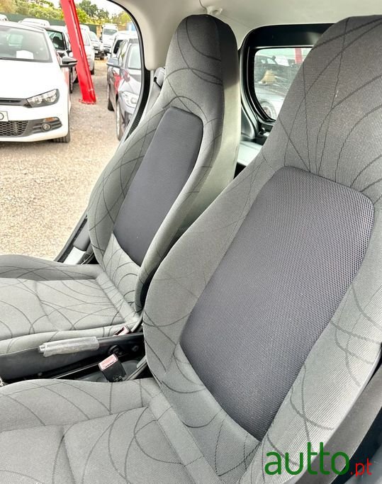 2013' Smart Fortwo photo #5