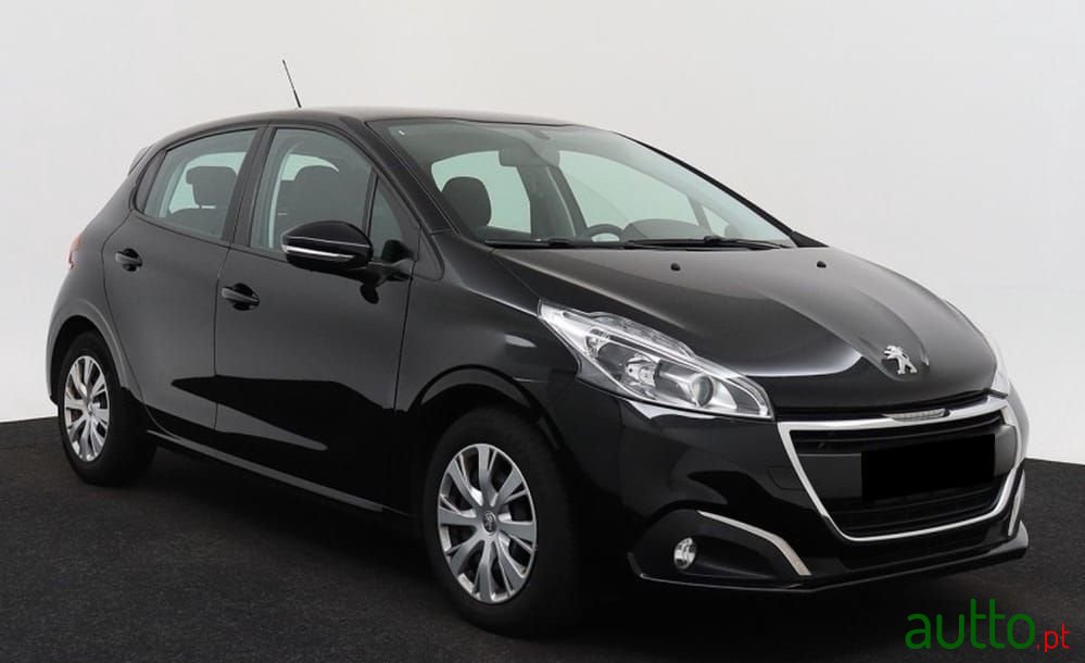 2019' Peugeot 208 photo #1