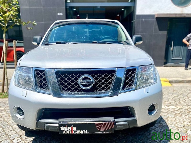 2011' Nissan Navara 2.5 Dci Kc Se 4Wd photo #3