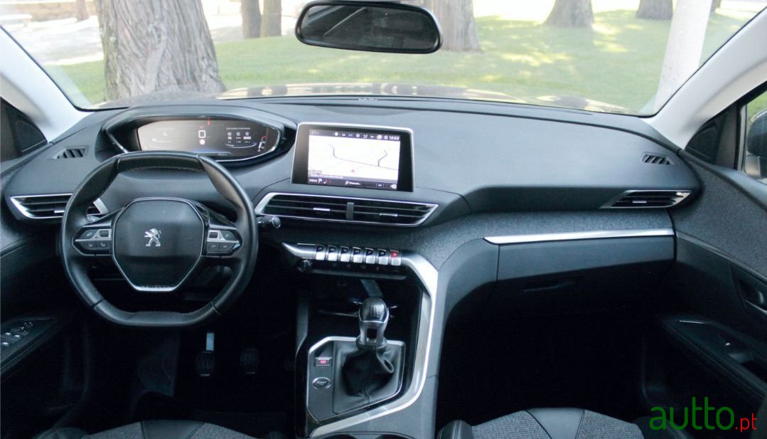 2018' Peugeot 5008 photo #4