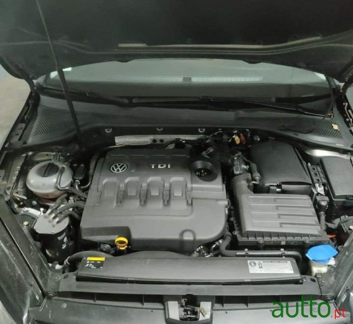 2015' Volkswagen Golf Variant photo #5