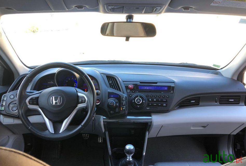 2010' Honda CR-Z photo #3