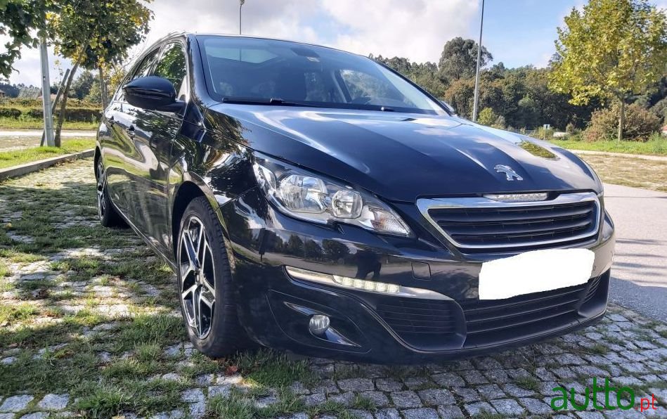 2015' Peugeot 308 Sw photo #3