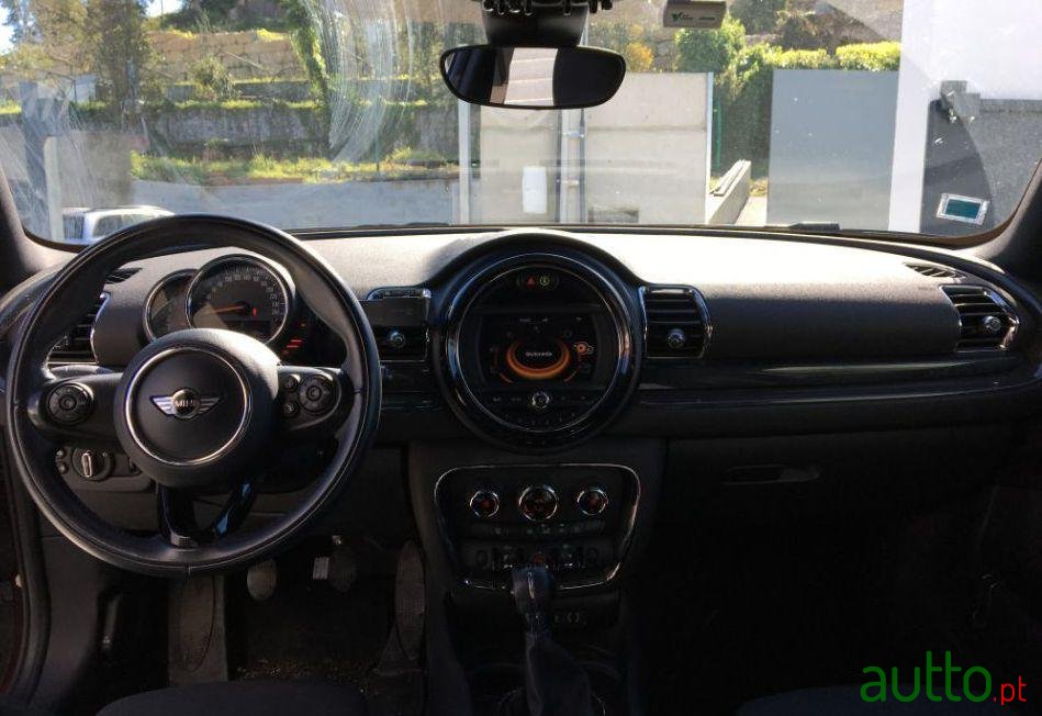 2016' MINI Clubman Cooper D photo #4