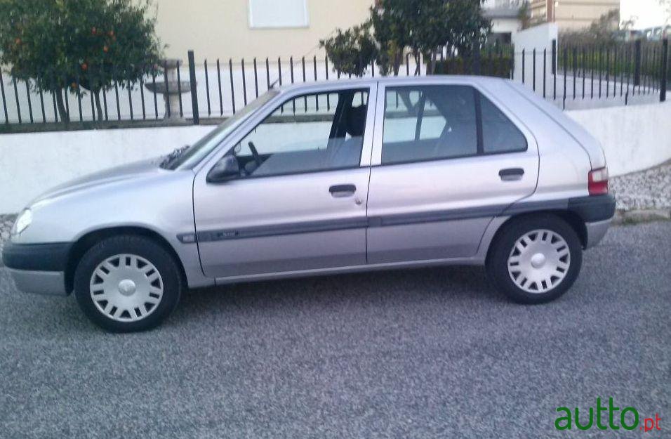 2000' Citroen Saxo 1000 photo #1