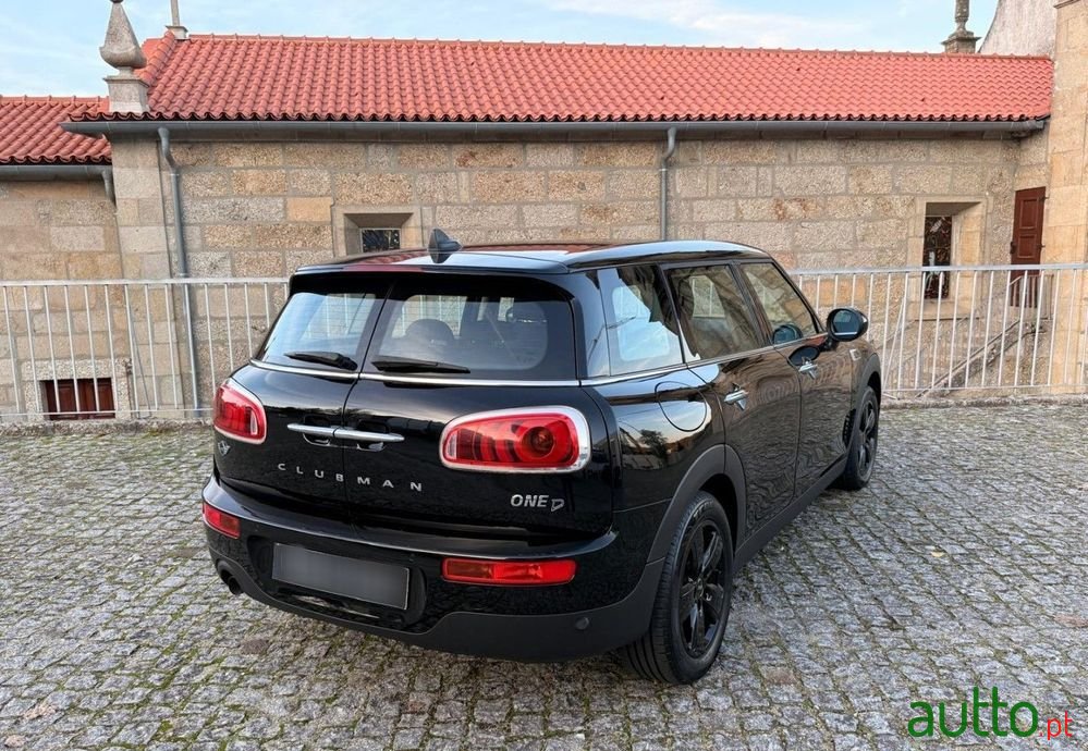 2016' MINI Clubman One D photo #4