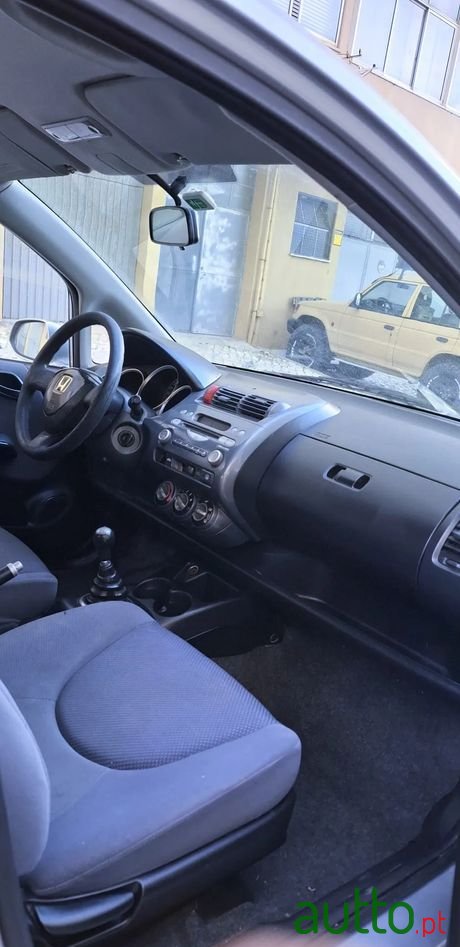 2002' Honda Jazz photo #4