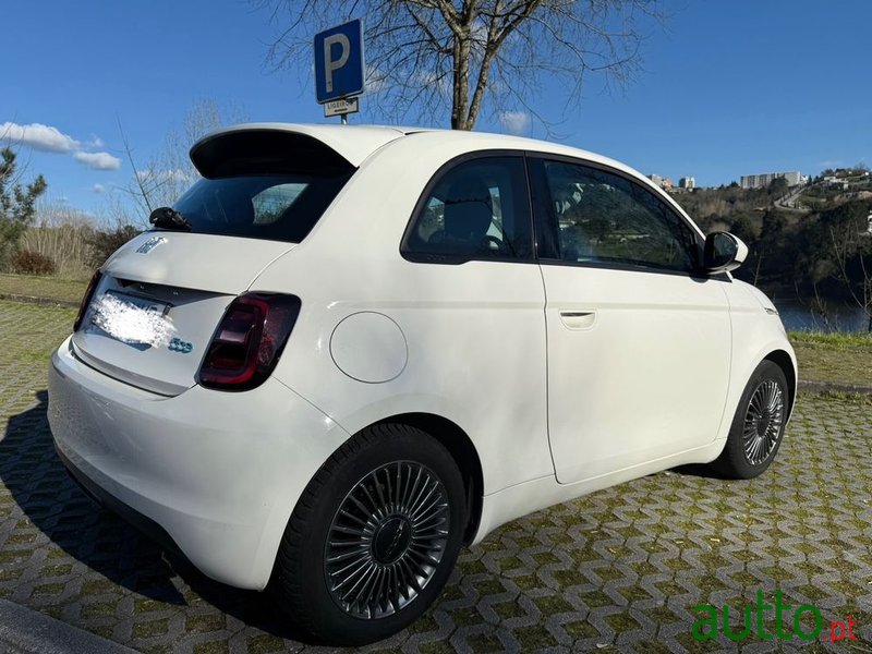 2022' Fiat 500e 42Kwh photo #5