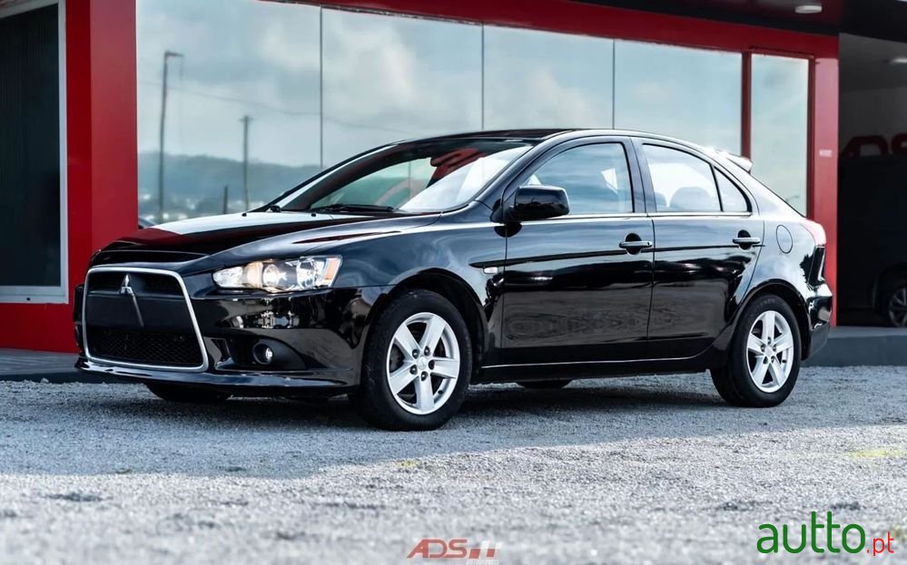 2010' Mitsubishi Lancer Sportback photo #1