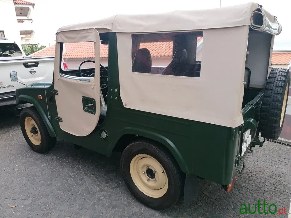 1978' Daihatsu Delta photo #3