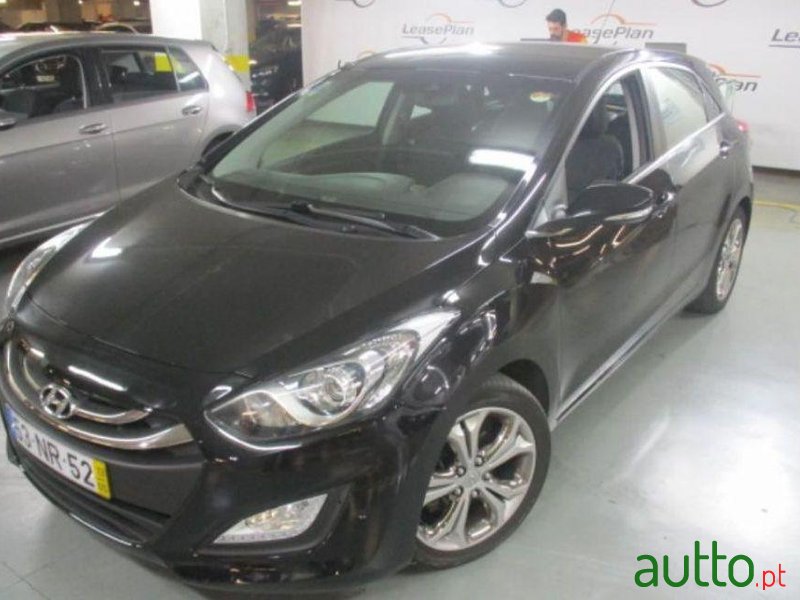 2013' Hyundai I30 1.6 Crdi Style photo #1