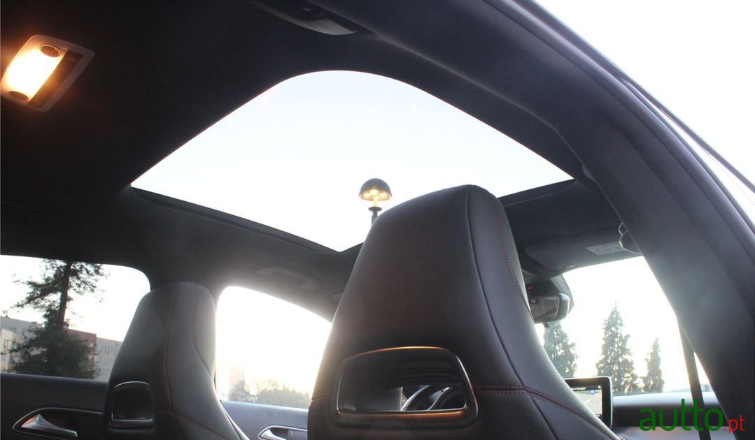 2016' Mercedes-Benz Cla-180 photo #6