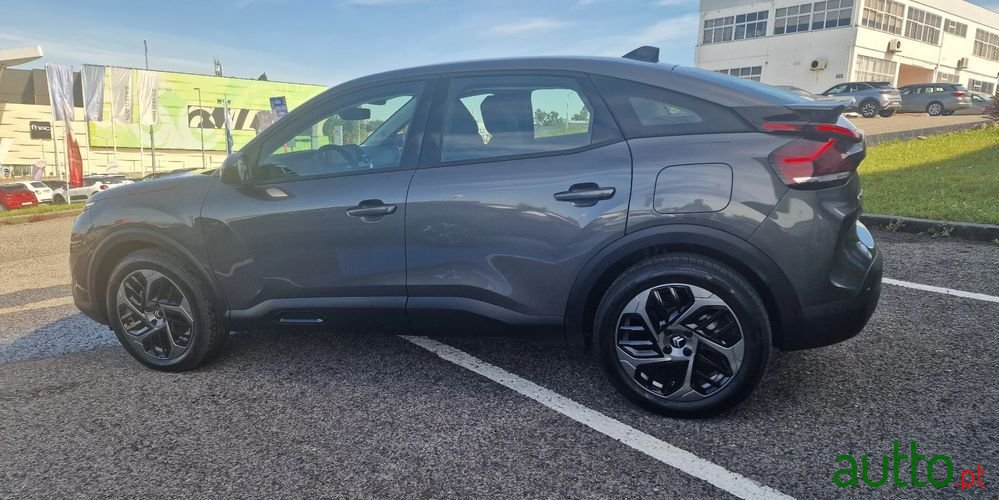 2024' Citroen C4 1.2 Puretech Plus photo #3