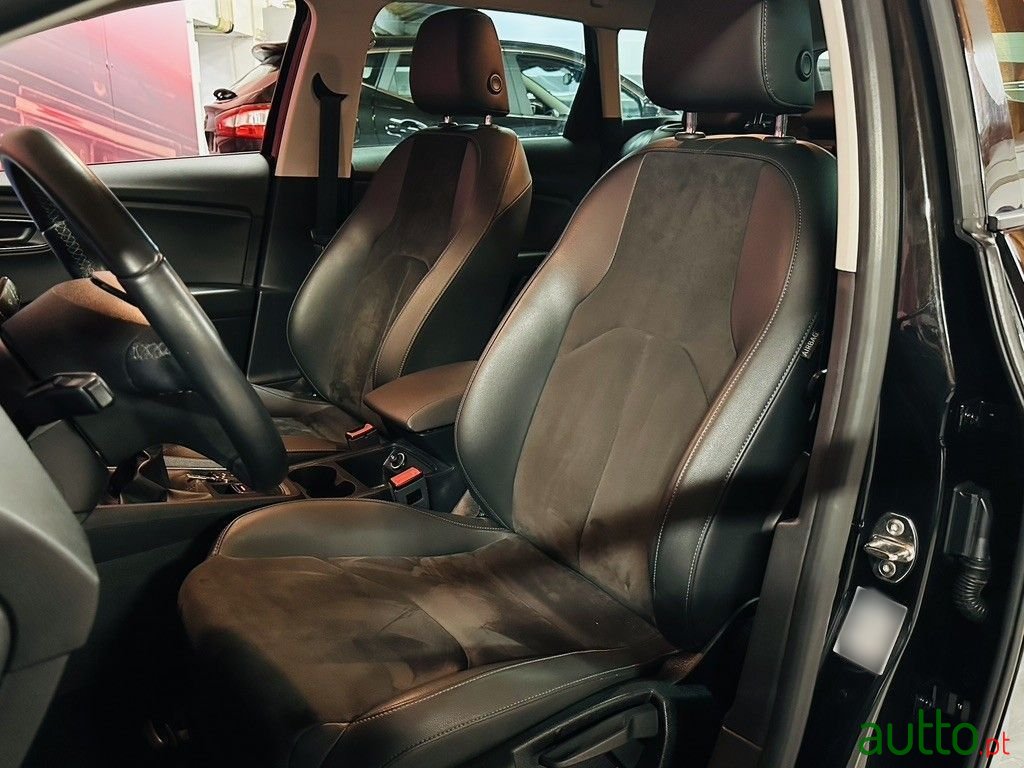 2017' SEAT Leon St photo #5