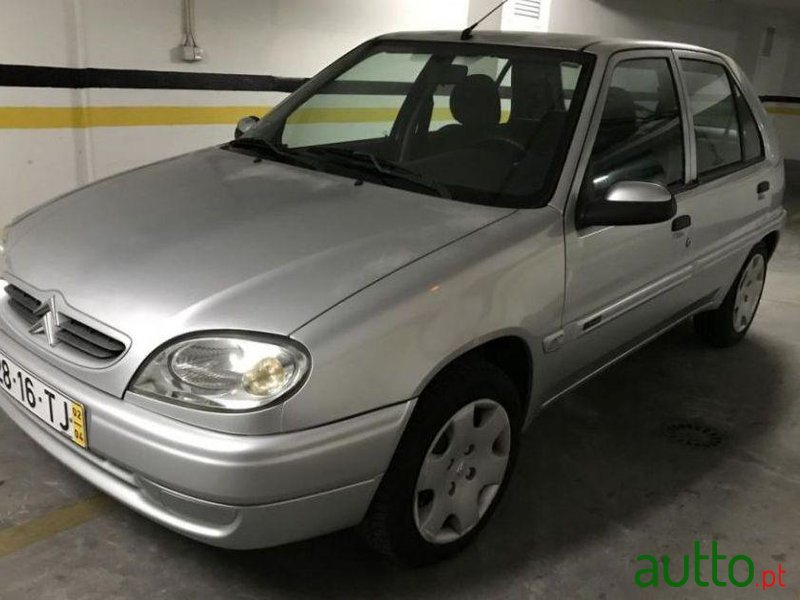 2002' Citroen Saxo 1.1I Exclusive photo #2