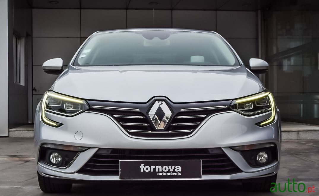 2016' Renault Megane photo #6