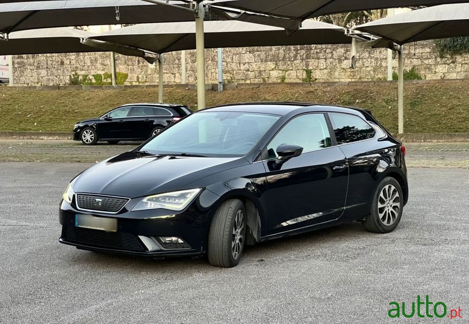 2014' SEAT Leon photo #3