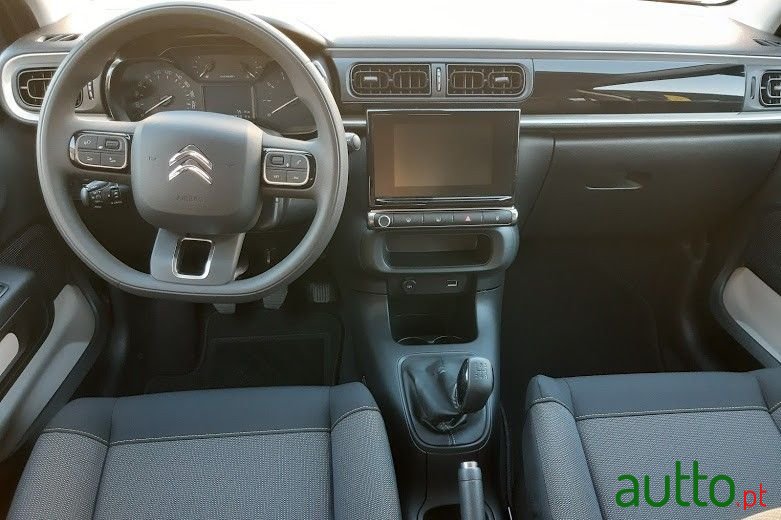 2019' Citroen C3 photo #4