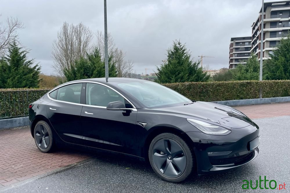 2020' Tesla Model 3 photo #2
