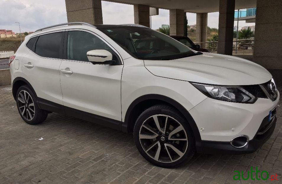 2015' Nissan Qashqai photo #1