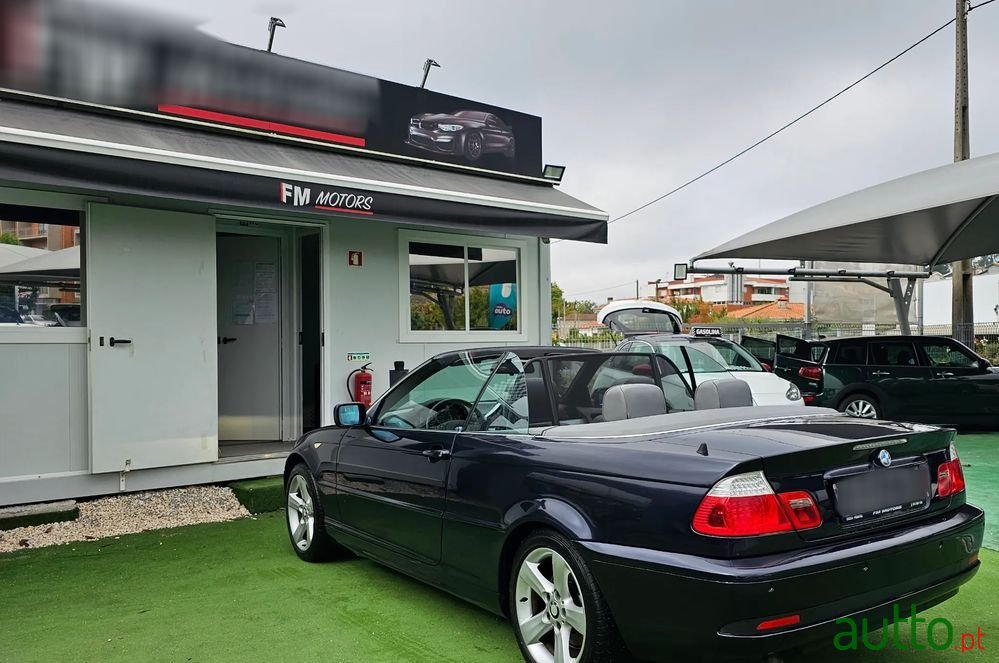 2006' BMW 320 Cd Cabrio photo #3