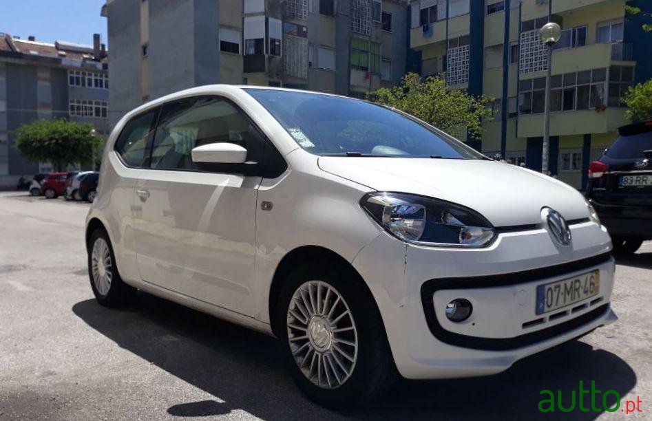 2012' Volkswagen Up photo #4