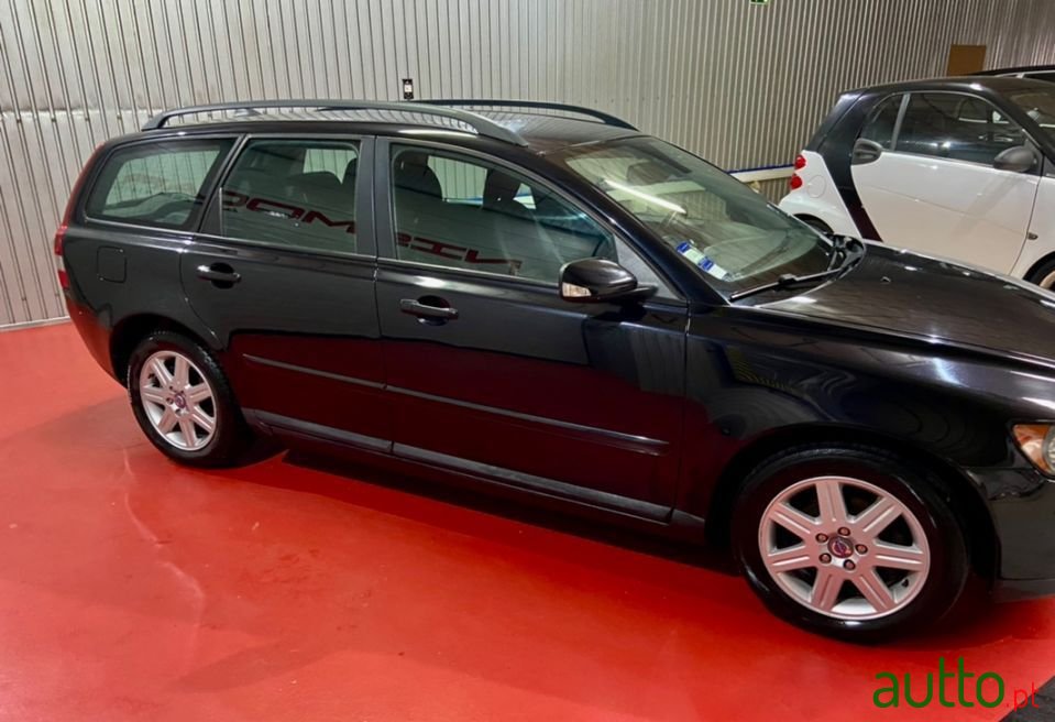 2006' Volvo V50 photo #6